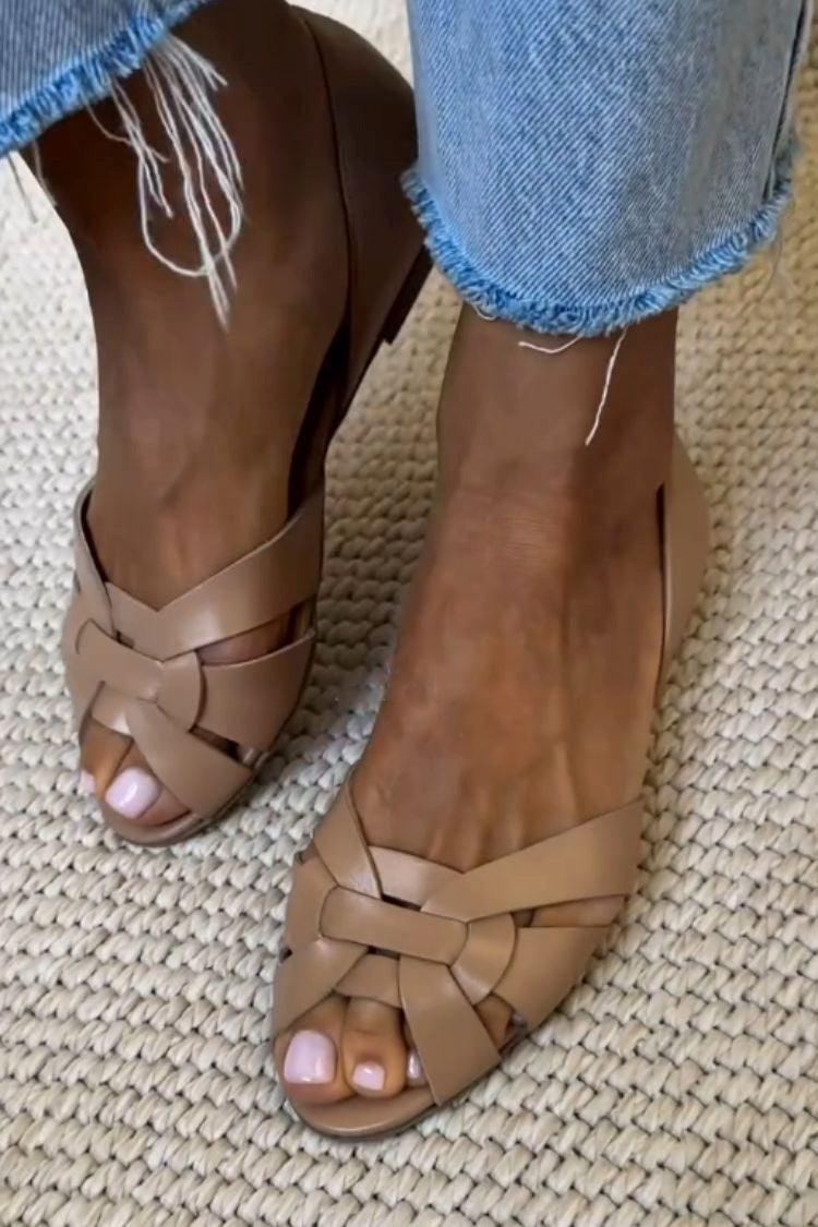 Πέδιλα Peep Toe με Πλεξούδα, Χιαστί Λουράκια και Κλειστή Φτέρνα