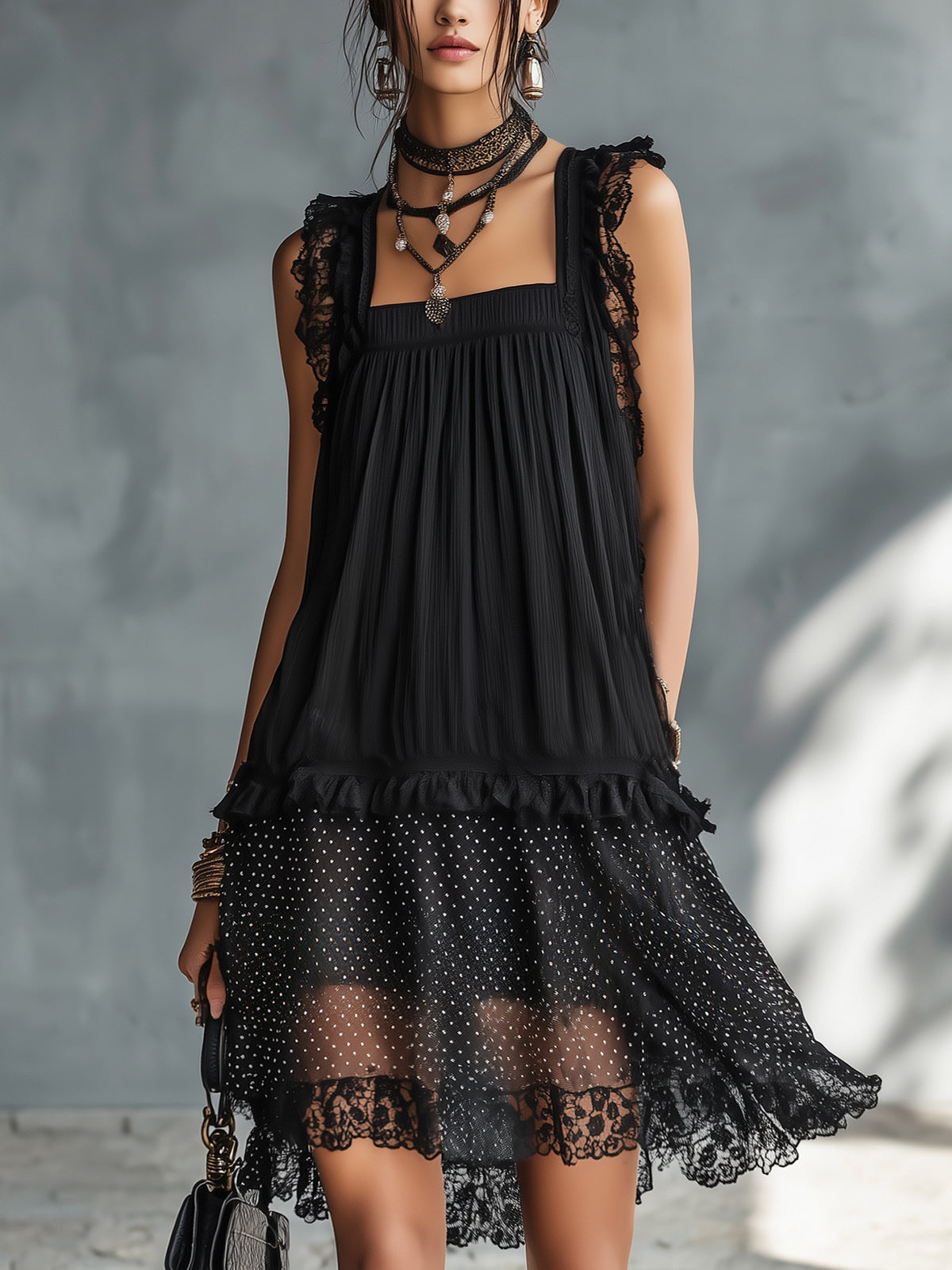 Minivestido Negro con remate de encaje, volantes, transparente y lunares - Negro