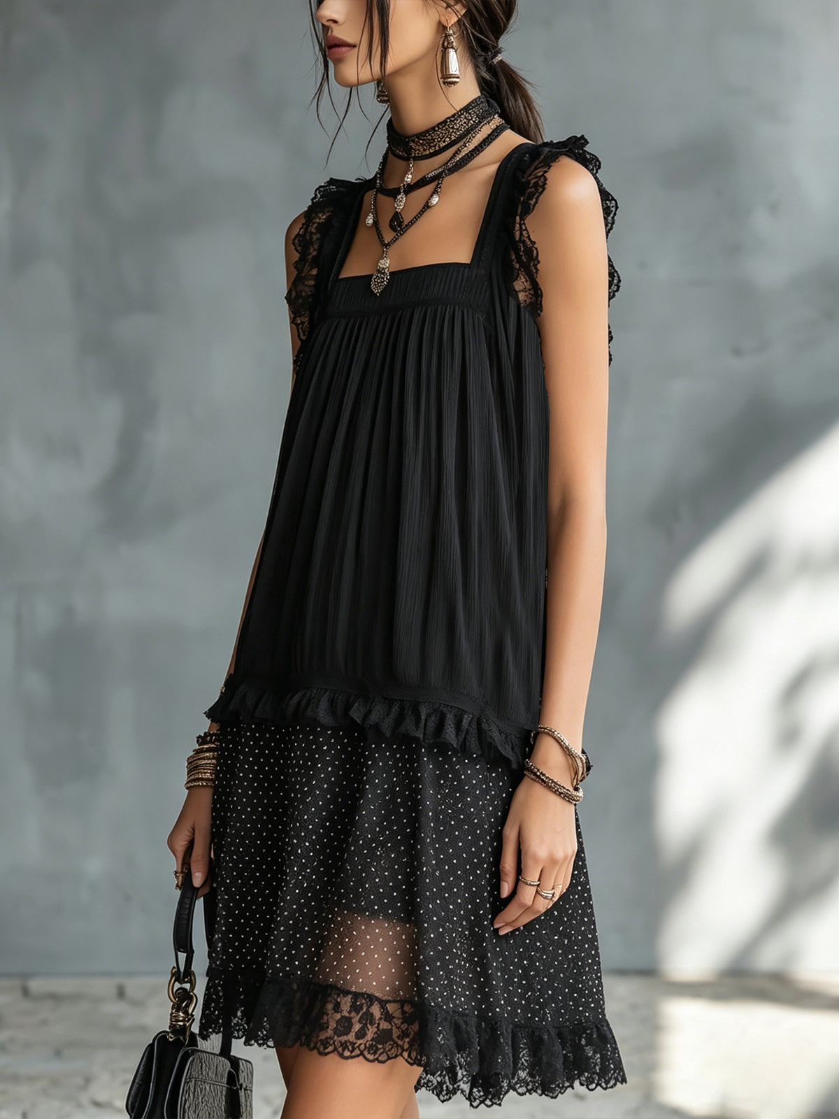 Minivestido Negro con remate de encaje, volantes, transparente y lunares - Negro
