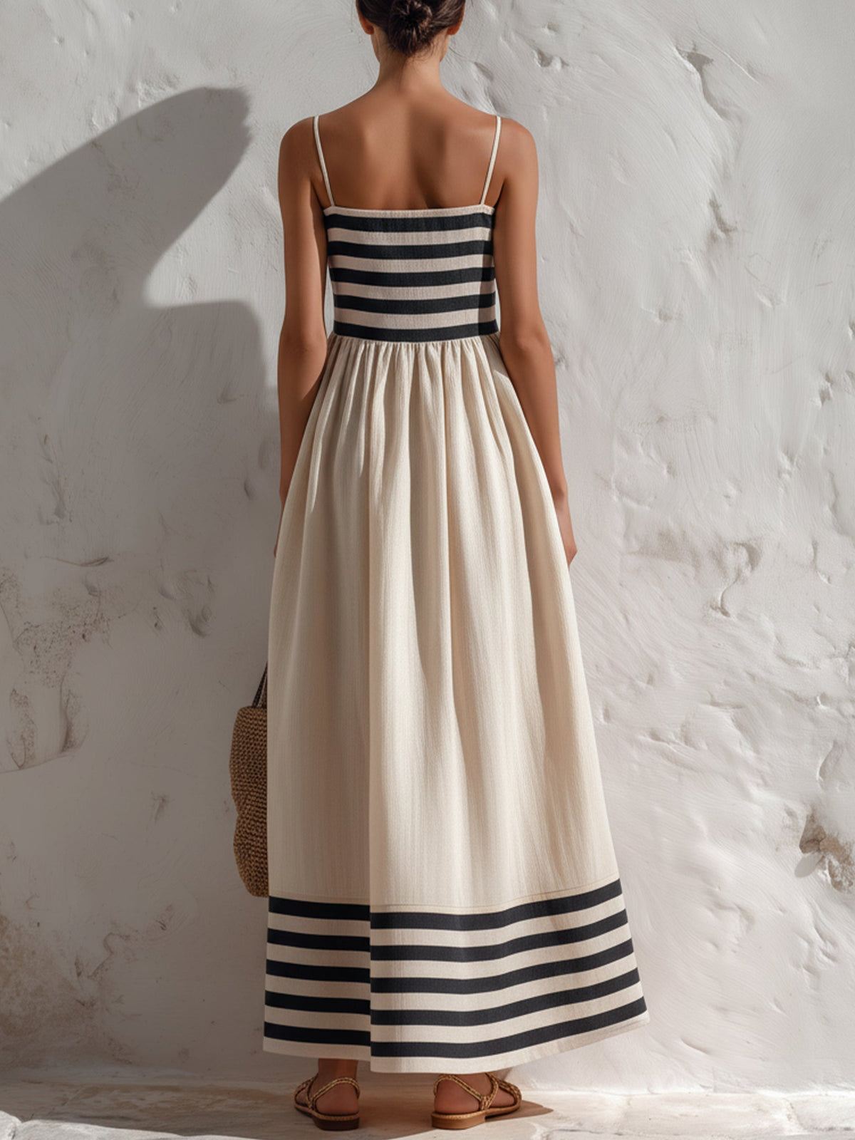 Vestido Largo Blanco y Negro con tirantes finos - Blanco y Negro