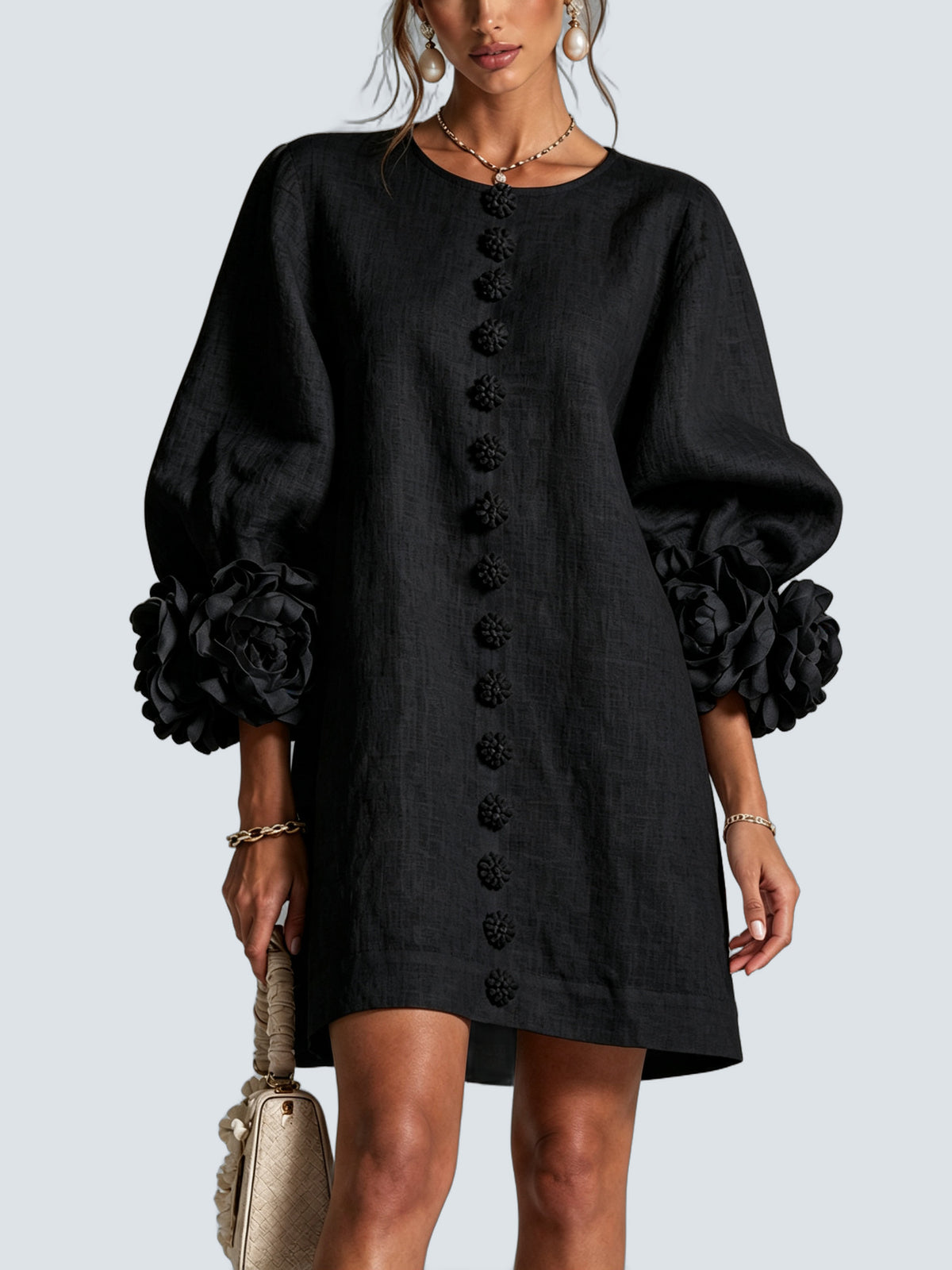 Vestido Mini Negro Botones Flor - fondo gris