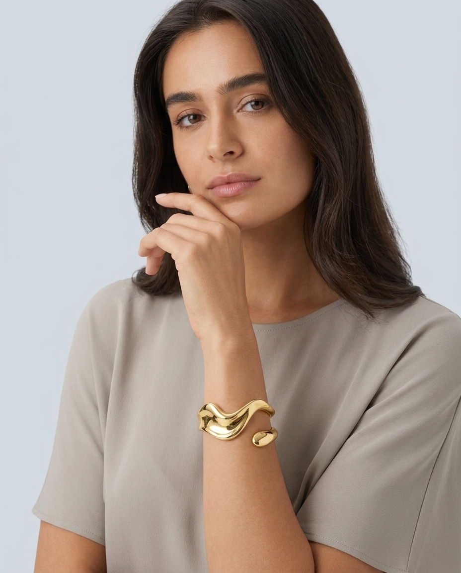FLUID CUFF