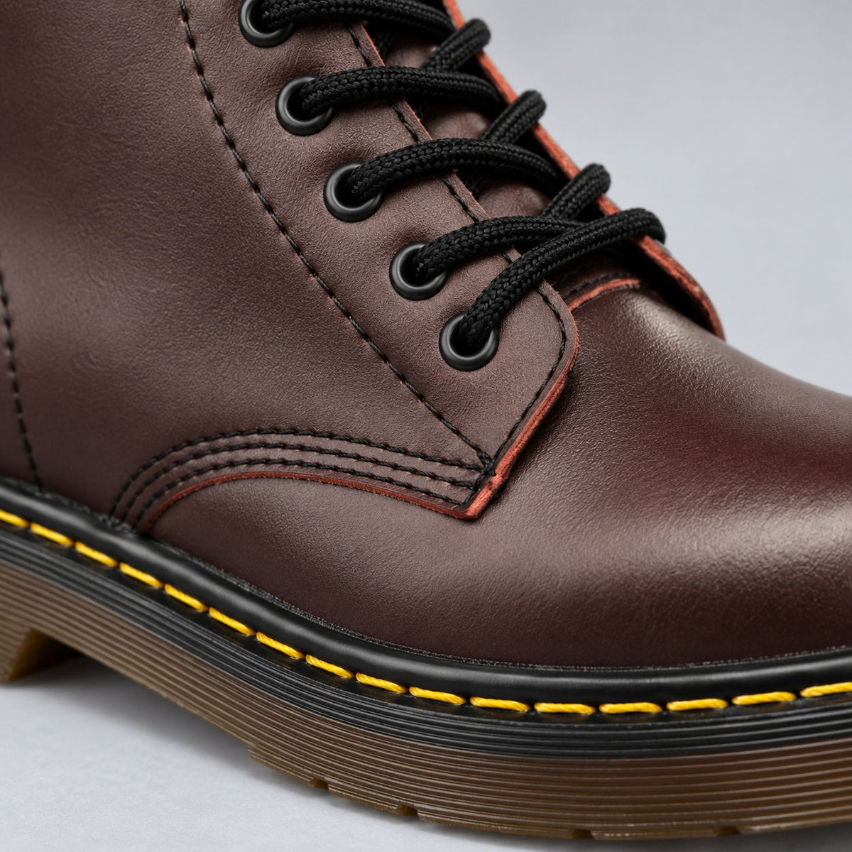 Charlotte - Elegant women lace-up boot