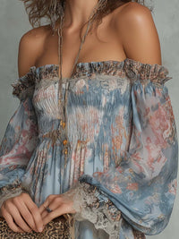 Vestido Estampado Romántico Azul con hombros descubiertos, fruncido, gasa y floral - Azul