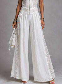 Mono Vintage Blanco con cuello mao, pierna ancha y encaje - Blanco