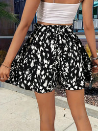 Short Elegante con pierna ancha, cordón de ajuste y estampado - Naranja