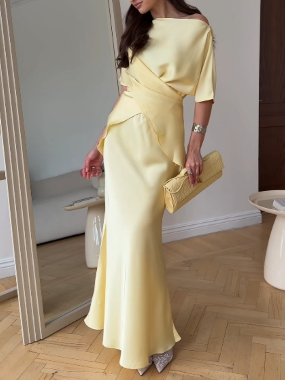 Conjunto de Falda Amarillo con hombros descubiertos - Amarillo