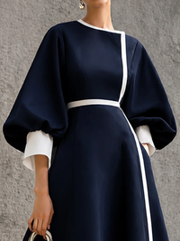 Vestido Midi Elegante Azul Marino con cintura marcada y corte en A - Azul Marino