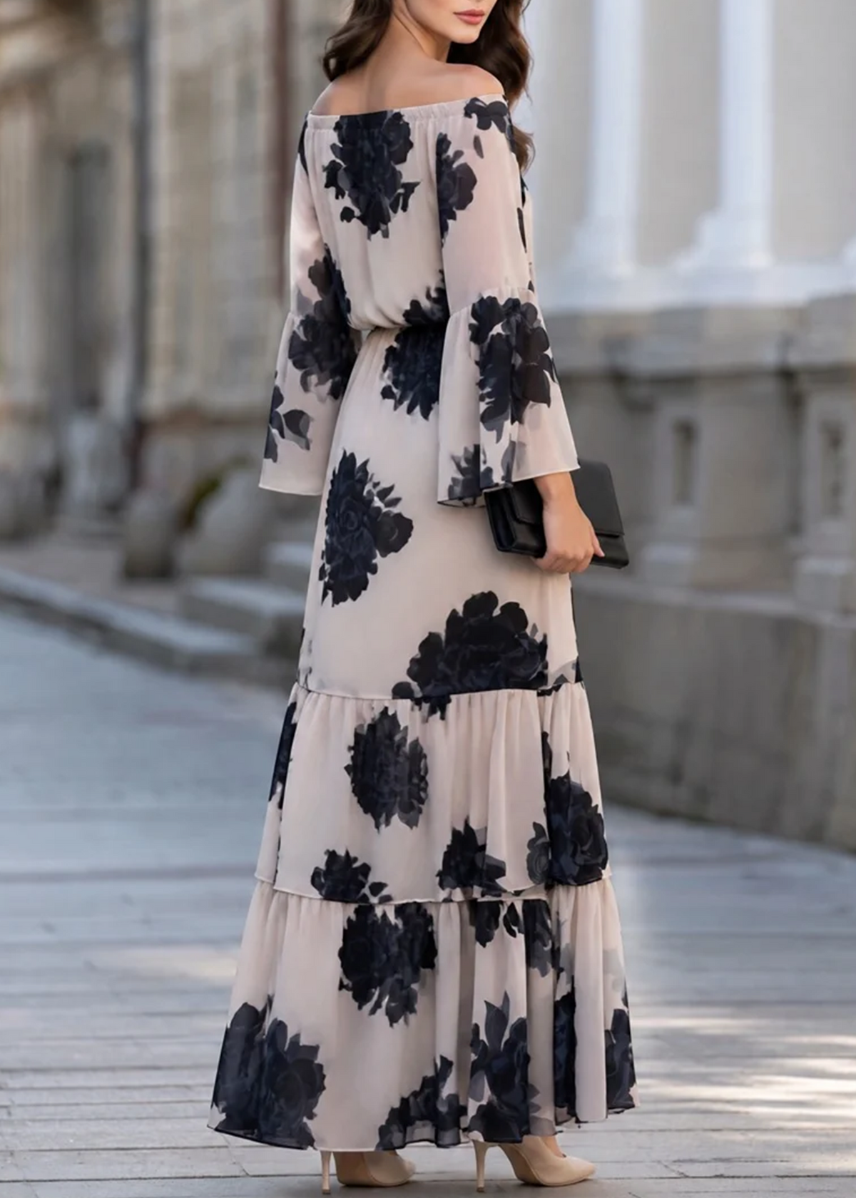 Vestido Largo Elegante Beige con hombros descubiertos, volante y estampado - Beige