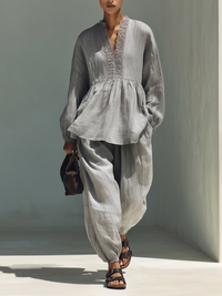 Conjunto de Dos Piezas Gris con escote en V, remate de encaje, puño y lino - Gris