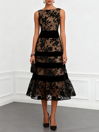 Vestido Estampado Negro Sin Mangas con malla, corte en A y floral - Negro
