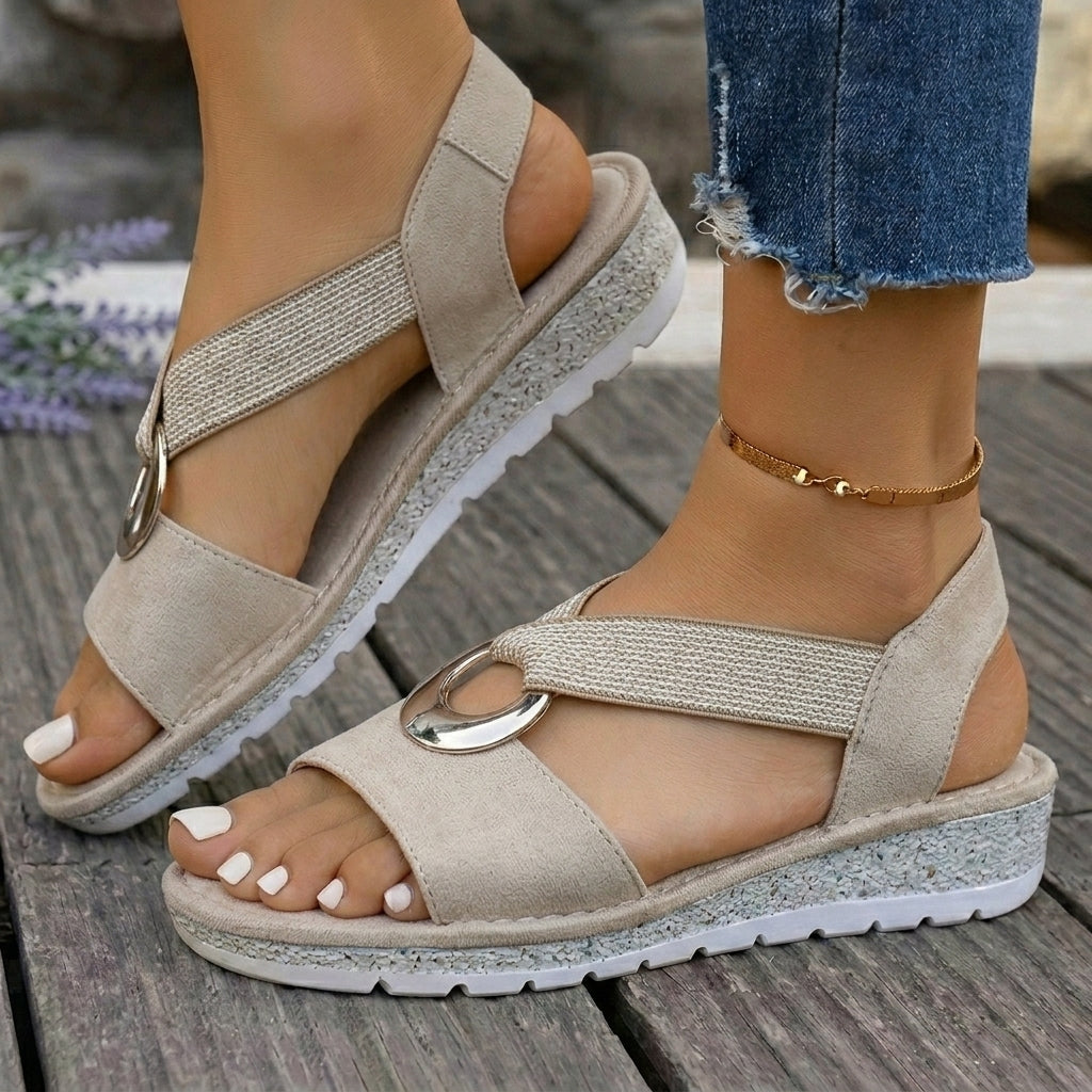 Sandalias SERENA en Beige