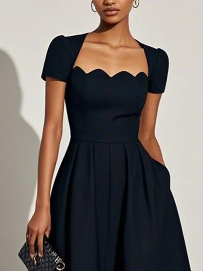 Vestido Midi Negro Manga Corta con escote cuadrado y corte en A - Negro