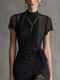 Minivestido Negro con gasa, plisado y remate de encaje - Negro