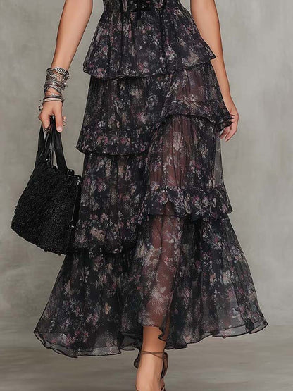 Vestido Estampado Negro con volantes escalonados, gasa y floral - Negro