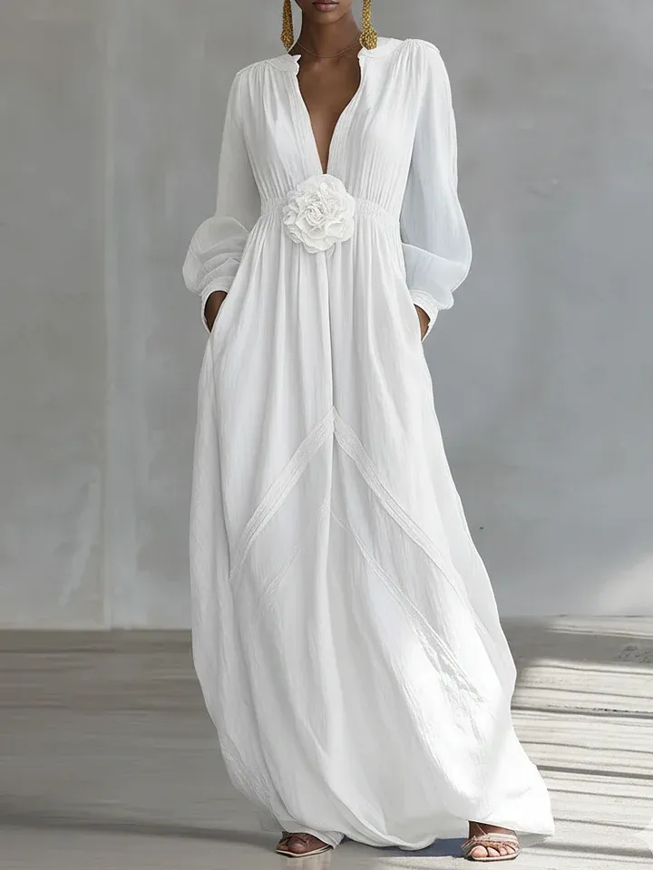 Vestido Largo Blanco con escote en V y floral - Blanco