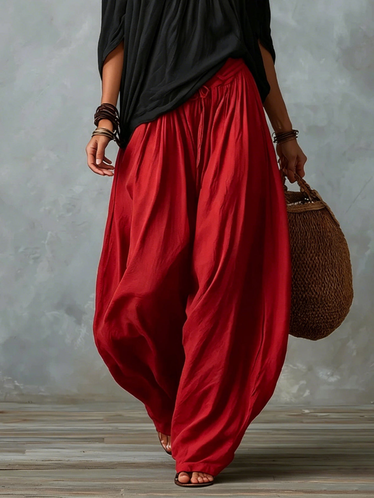 Conjunto Negro y Rojo Corte Holgado con hombros descubiertos - Negro y Rojo