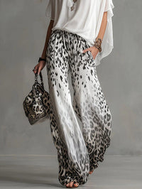 Conjunto de Pantalón Blanco con caída fluida, estampado de leopardo, gasa y estampado - Blanco