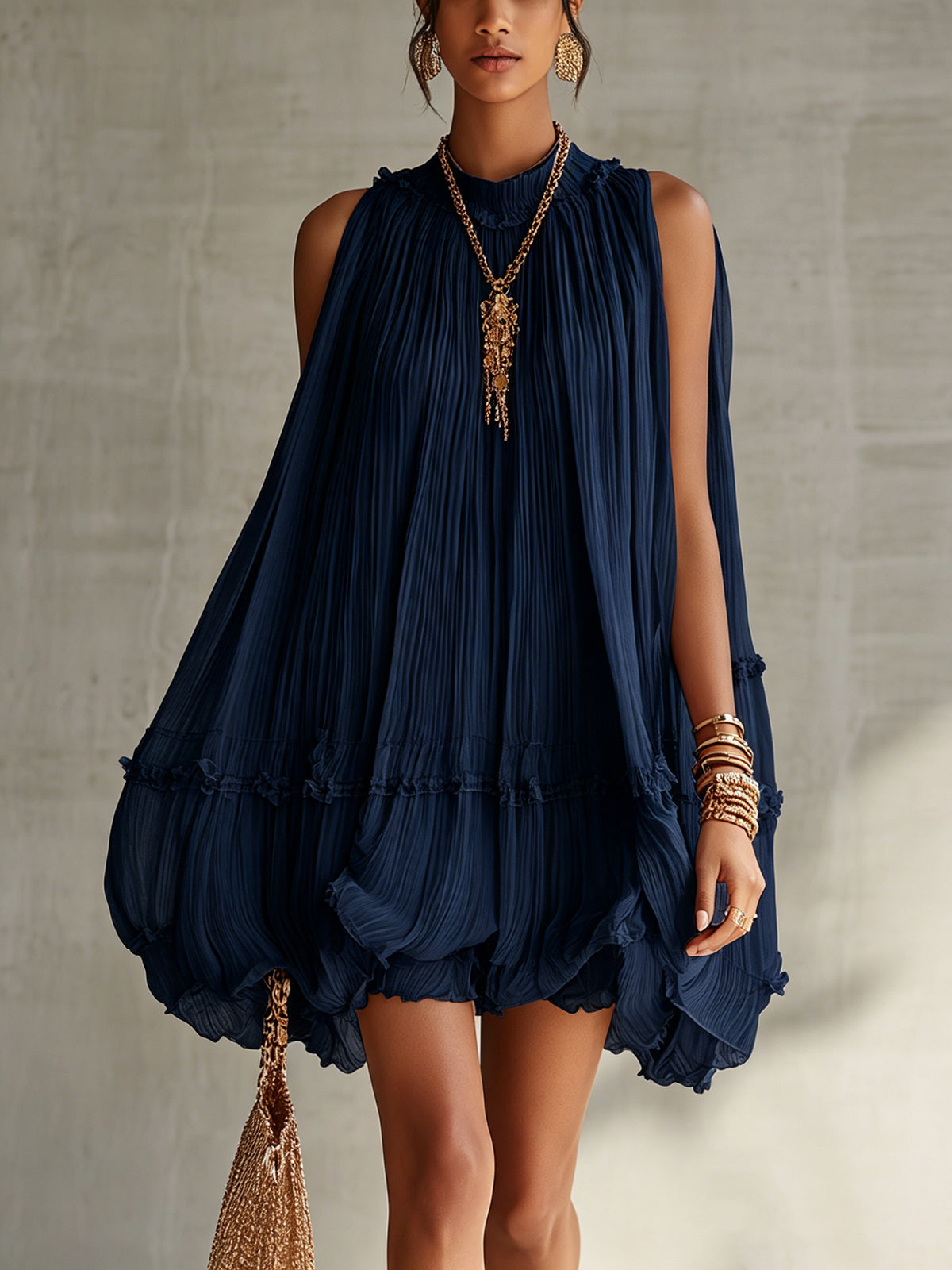 Minivestido Azul Marino con escote halter, volantes y gasa - Azul Marino