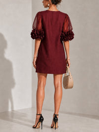 Μίνι Φόρεμα από Οργαντζα μπορντό με Φουσκωτά Μανίκια και Μανσέτες με Λουλούδια