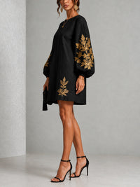 Minivestido Negro Corte Holgado con escote redondo, manga farol y estampado - Negro