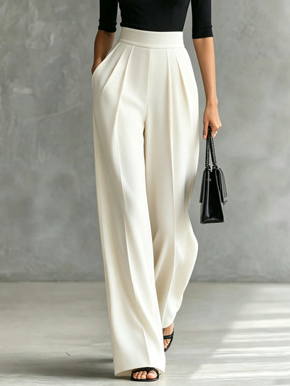 Conjunto de Pantalón Blanco y Negro con ribete, cuello alto y pierna ancha - Blanco y Negro