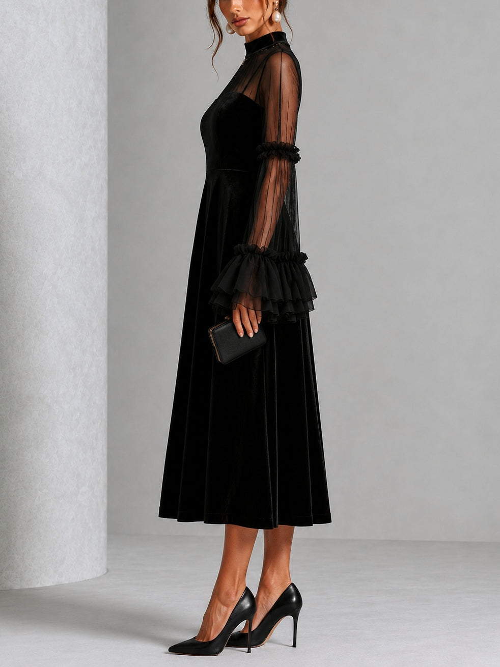 Vestido Midi Negro con terciopelo, transparente, malla y plisado - Negro
