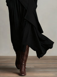 Vestido Largo con cuello alto, corte asimétrico, plisado y encaje - Negro