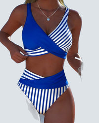 Bikini Cruzado de Rayas - fondo gris