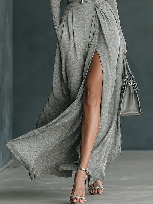 Conjunto de Falda Gris Manga Larga con cuello vuelto, abertura y cinturón - Gris