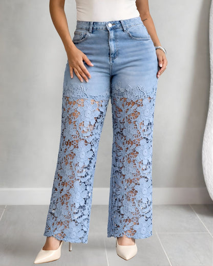 Regina Palazzo Trousers in macramé lace: elasticated, 100% made in Italy, with a push-up effect that enhances the buttocks, conceals imperfections and flatters the silhouette without clinging.