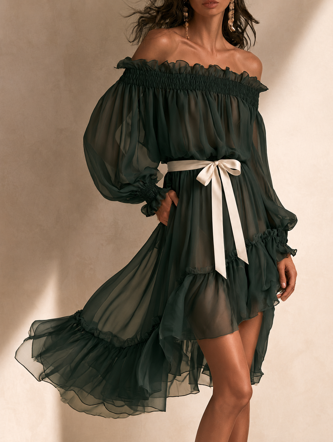 Vestido Midi Verde Oscuro Manga Larga con hombros descubiertos, gasa, lazo y fajín - Verde Oscuro