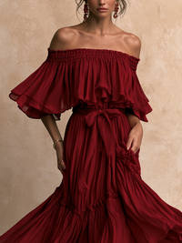 Vestido Largo Rojo con hombros descubiertos, volante, lazada en la cintura y volantes escalonados - Rojo